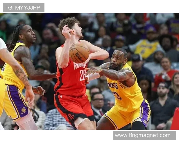 今天湖人对火箭精彩比赛回放全程回顾分析与精彩瞬间集锦